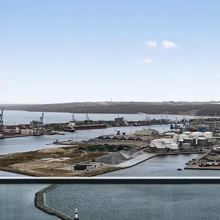 Penthouse Paradise On 39th Floor דירה אורהוס